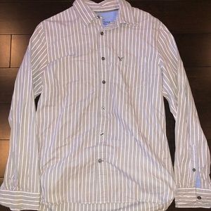 American eagle button up